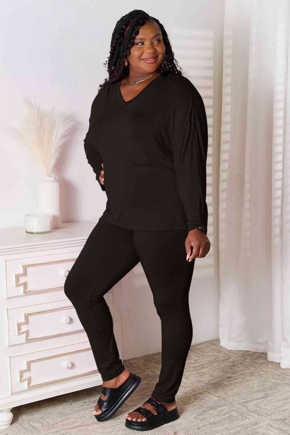 DND V-Neck Soft Rayon Long Sleeve Top and Pants Lounge Set